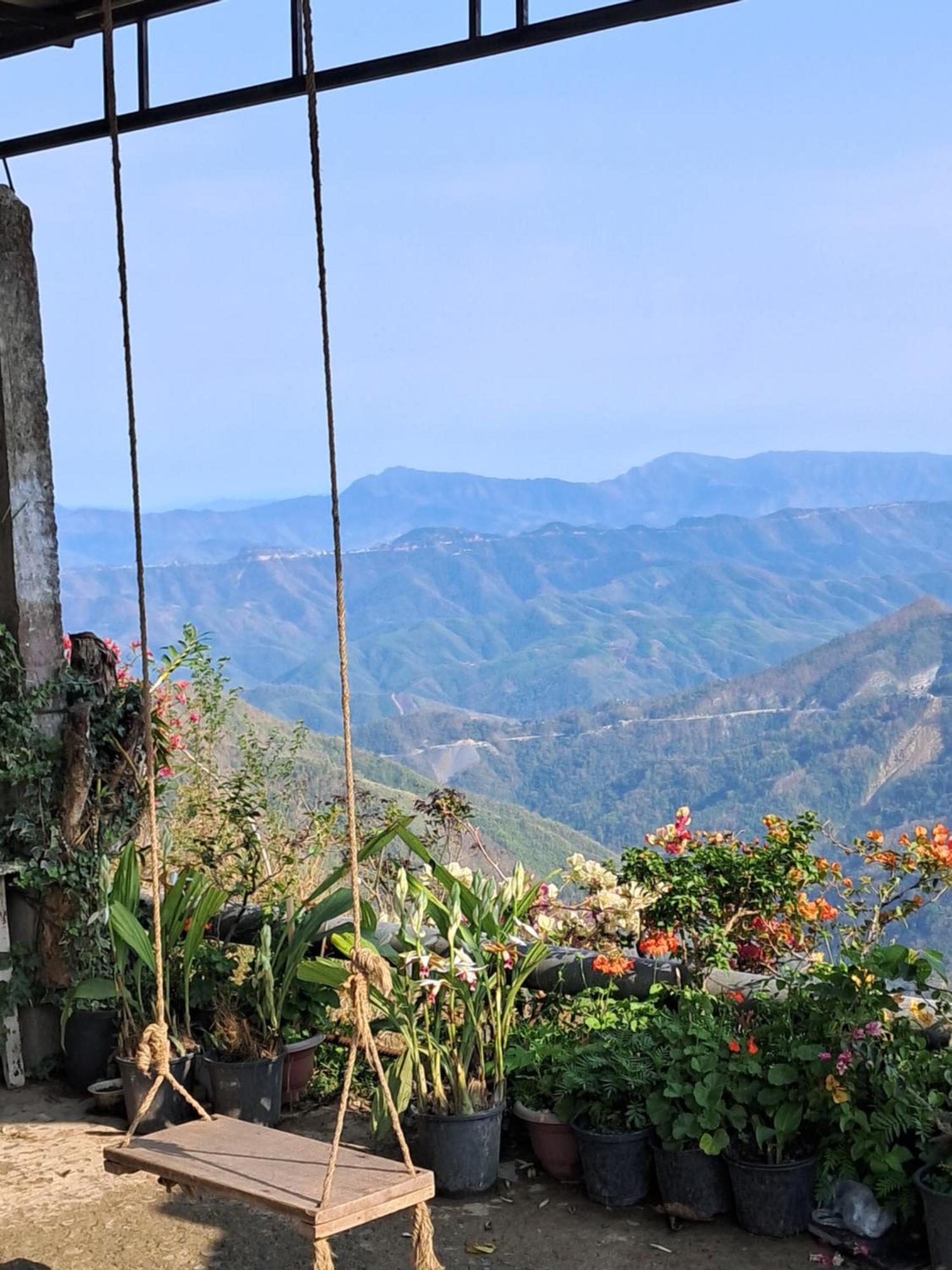 Dormitories/Hosteller, Giftland Homestay Āīzawl エクステリア 写真